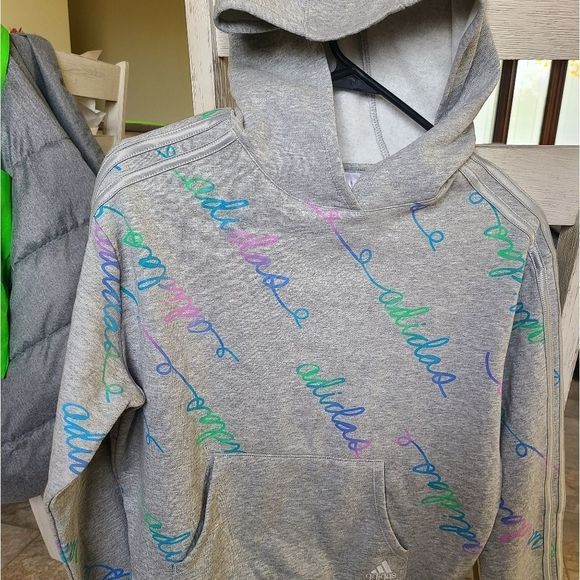 Girls Grey and multicolored Adidas sweatshirt size large 14 NWOT - Picture 1 of 3
